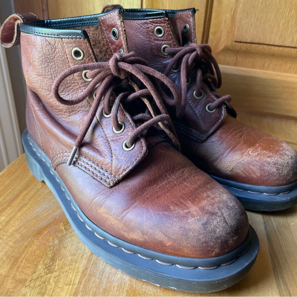 Vintage Dr. Doc Martens 23164 The Original Brown AirWair Mens 5 Womens 6